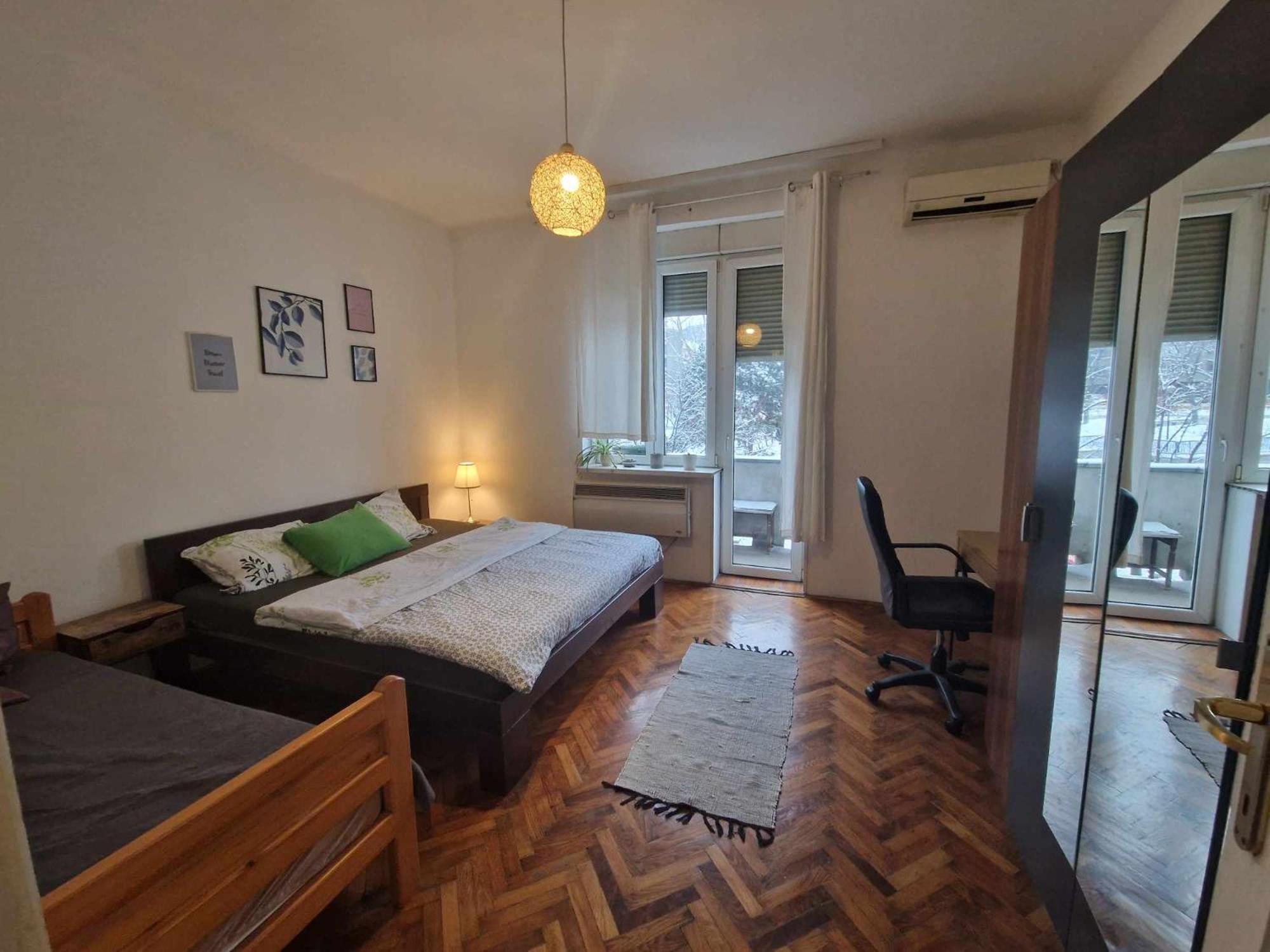 Central Station Private Rooms Belgrado Exterior foto